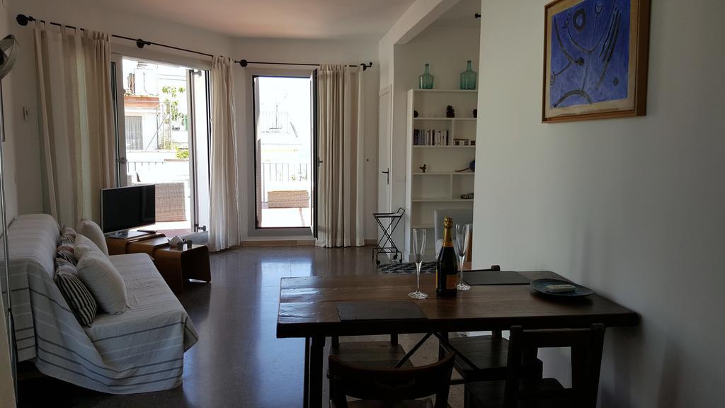 The Sky Attic Apartment 锡切斯 外观 照片