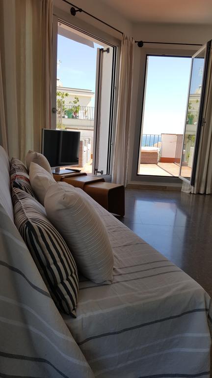 The Sky Attic Apartment 锡切斯 外观 照片